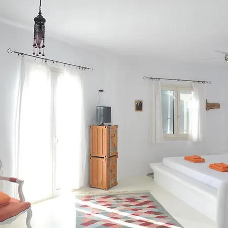 Naxos House, One Minute Away From The Beach! Plaka (Naxos)
