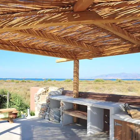 Naxos House, One Minute Away From The Beach! Holiday home *